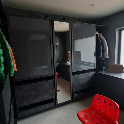 Bespoke Walk-in wardrobe Belfast