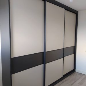 Sliding Wardrobes, Sliderobes Belfast, Fitted Wardrobes, Hinged Wardrobes Company (12)